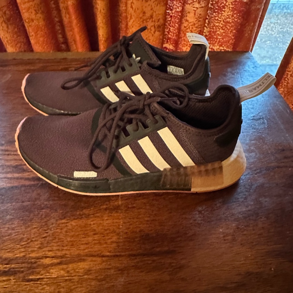 Womens adidas nmd size 7